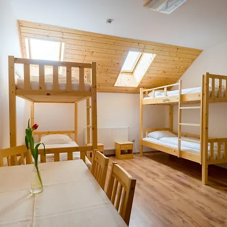Brigaderos Vendeghaz Guest house
